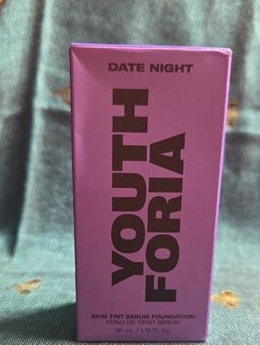 Youth Foria Date Night Skin Tint Serum Foundation - Pink